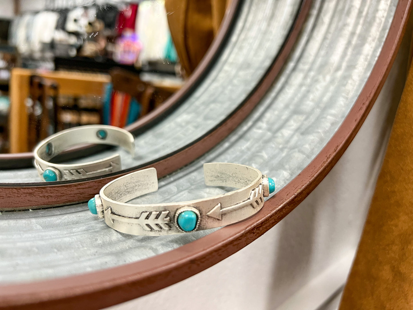 Arrowhead Cuff